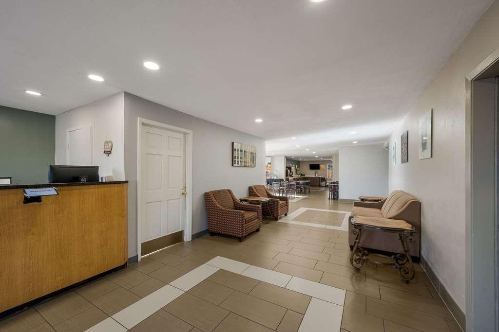 Quality Inn University Area Farmville Interior foto
